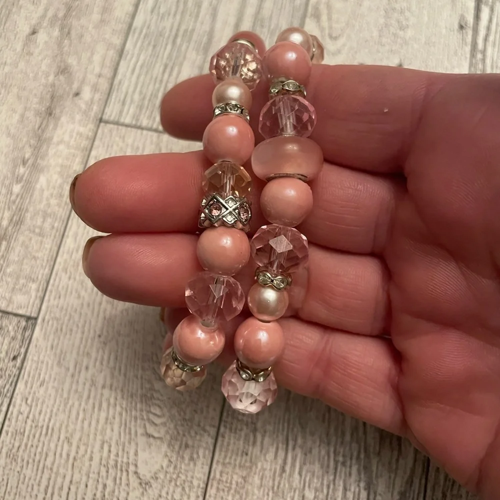 Pink and Silver Crystal Set of 2 gemstone, crystal, Gift, boxed gift, stretch - Picture 5 of 8